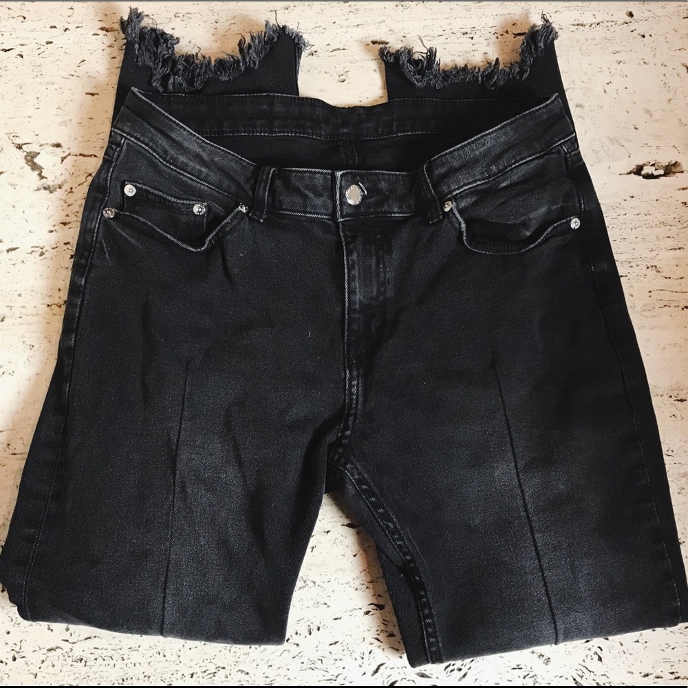 ✨SOLD✨Cheap Monday Boyfriend Black Jeans